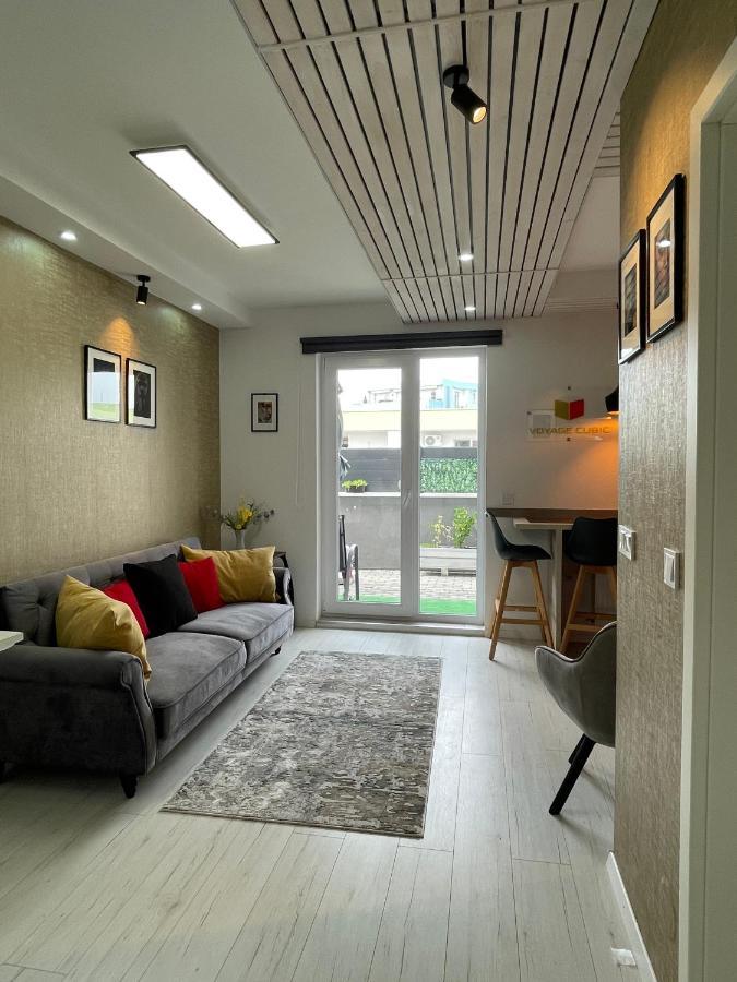 Appartement Voyage Cubic Adults Only à Sibiu Extérieur photo