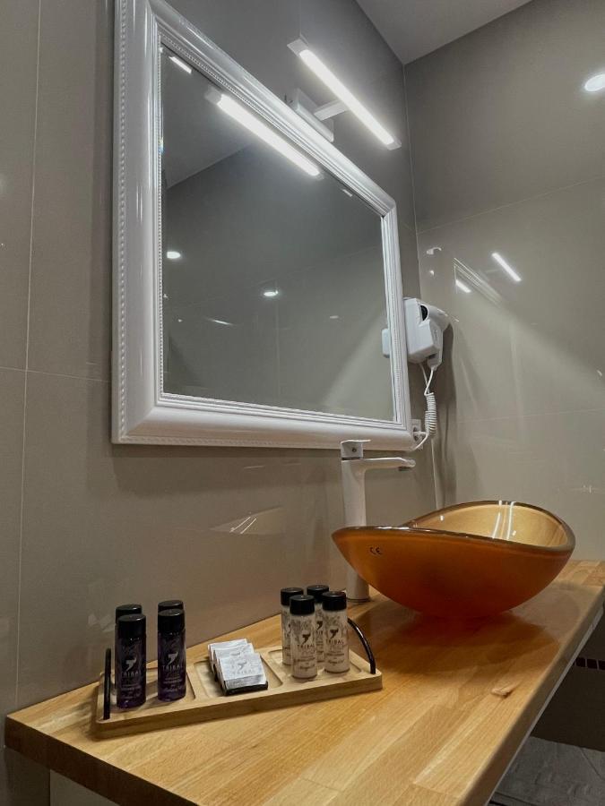 Appartement Voyage Cubic Adults Only à Sibiu Extérieur photo