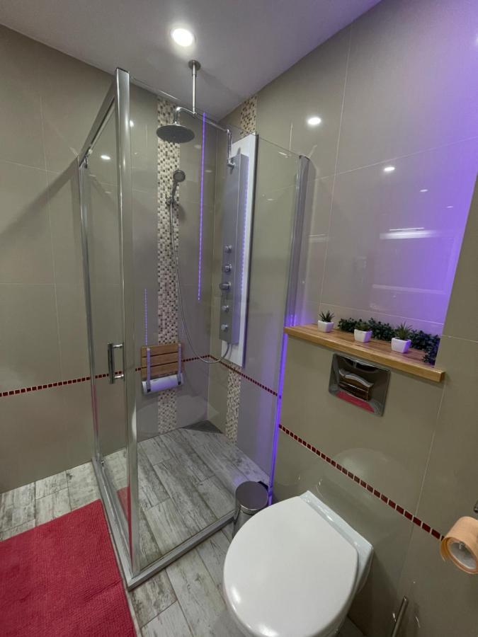 Appartement Voyage Cubic Adults Only à Sibiu Extérieur photo